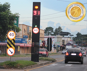 Primeira lombada eletrônica do país
