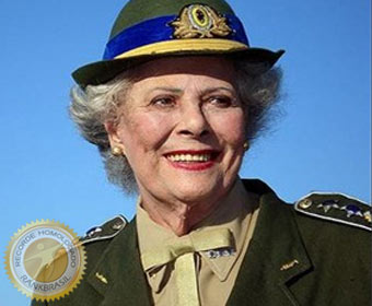 Mulher mais condecorada do Brasil