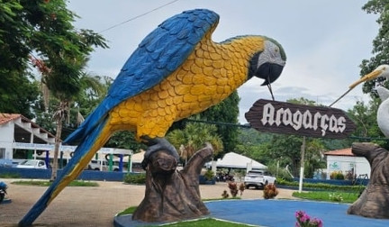 Maior Monumento de Arara do Brasil