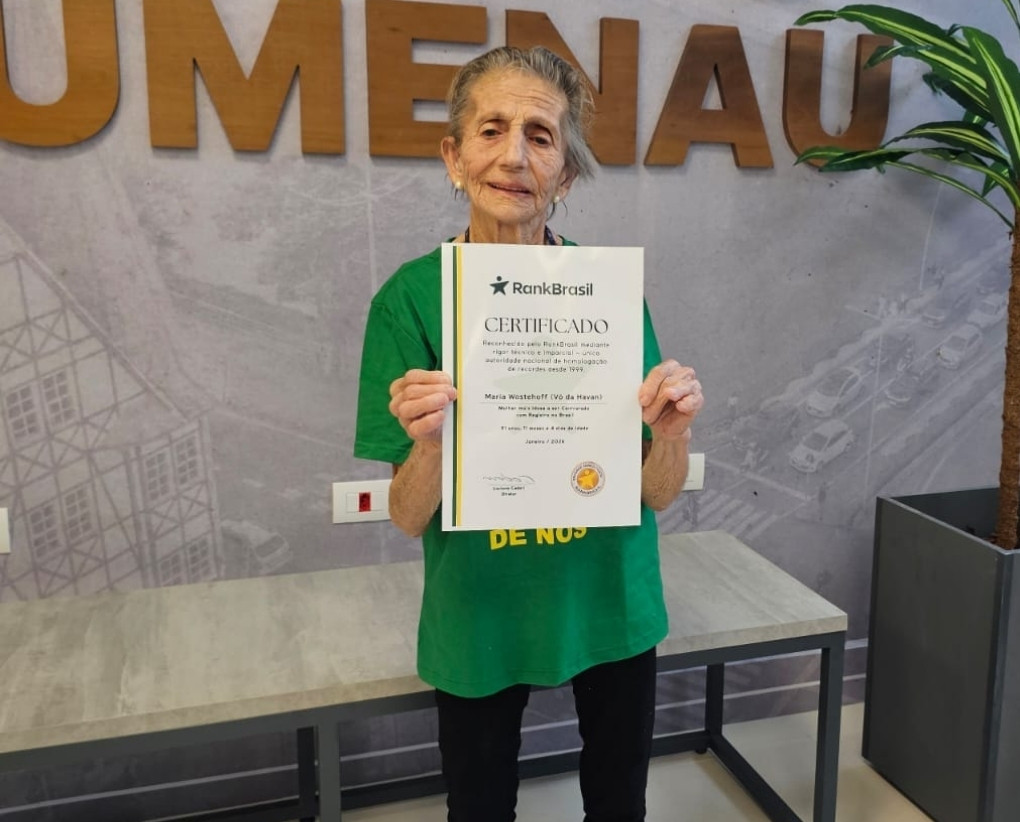 Mulher mais Idosa a ser Contratada com Registro no Brasil