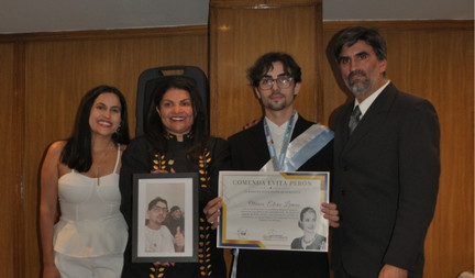 Autor Mais Jovem com Carreira Literária Premiada Internacionalmente do Brasil
